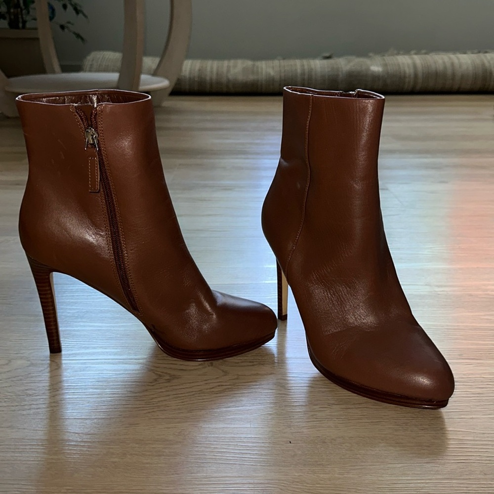 Patent Leather 3-1/2” Heel with small Platform